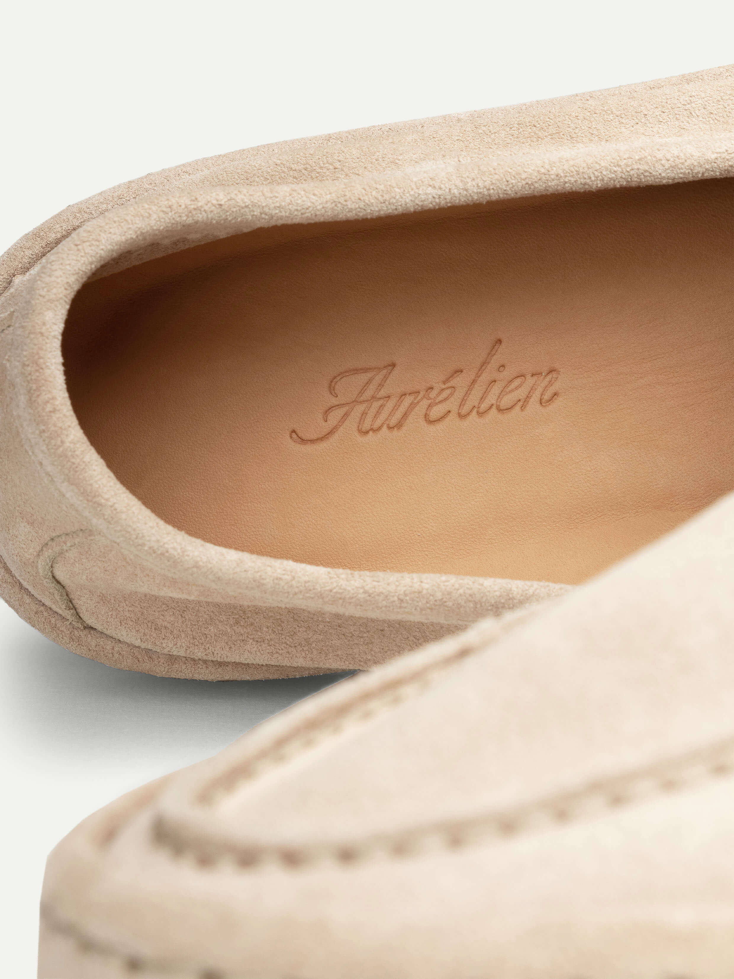 Lady Light Beige Voyager Loafer – Positano Life