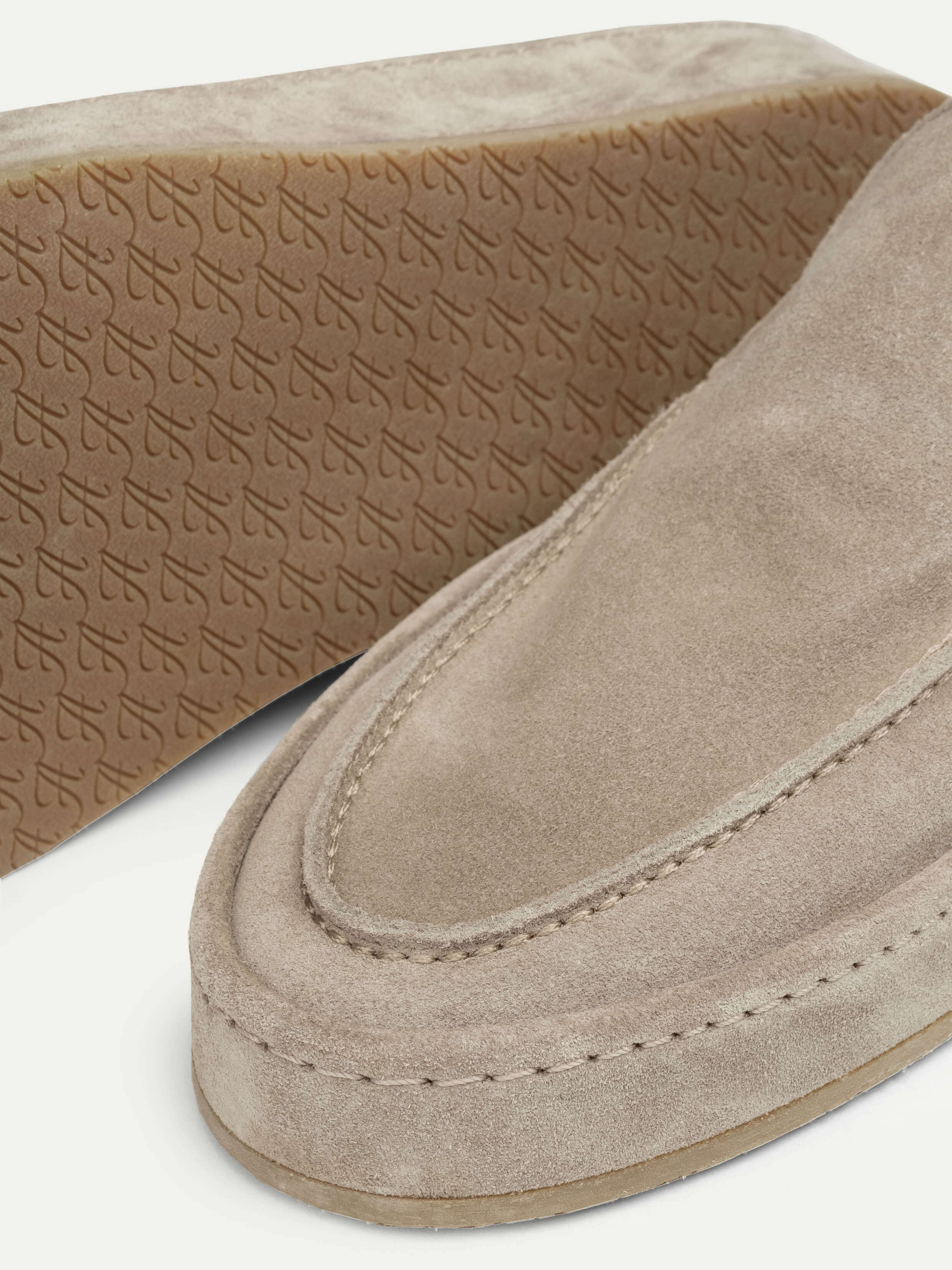 Light Grey Voyager Loafer – Positano Life